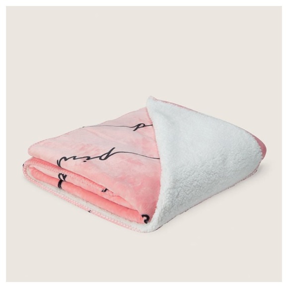 Victoria's Secret Bedding Nwt Victorias Secret Blanket Poshmark